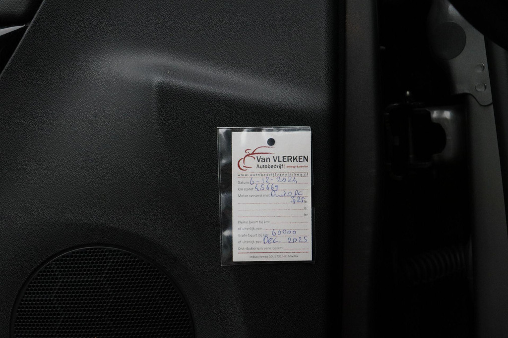 45752856-24.jpg