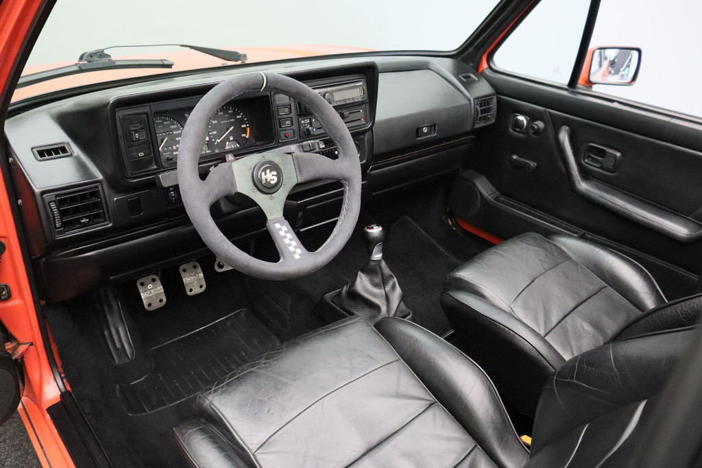 47058746-15.jpg