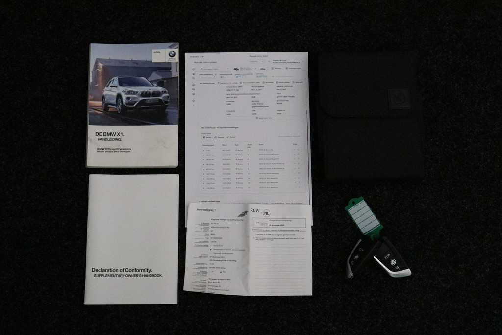 47097366-13.jpg