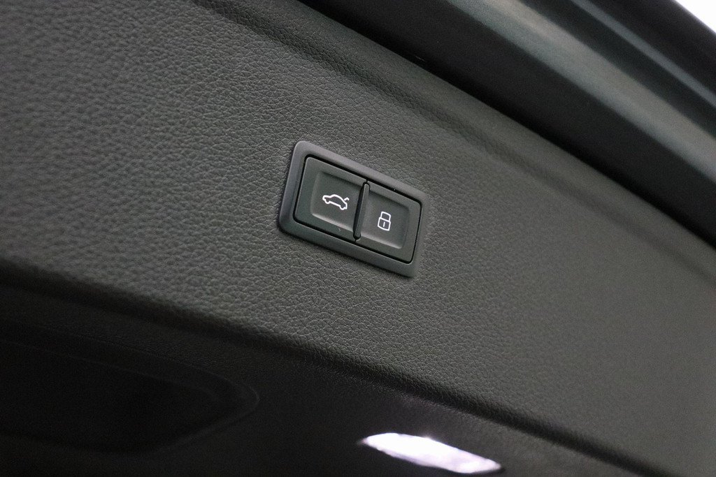 47155469-42.jpg