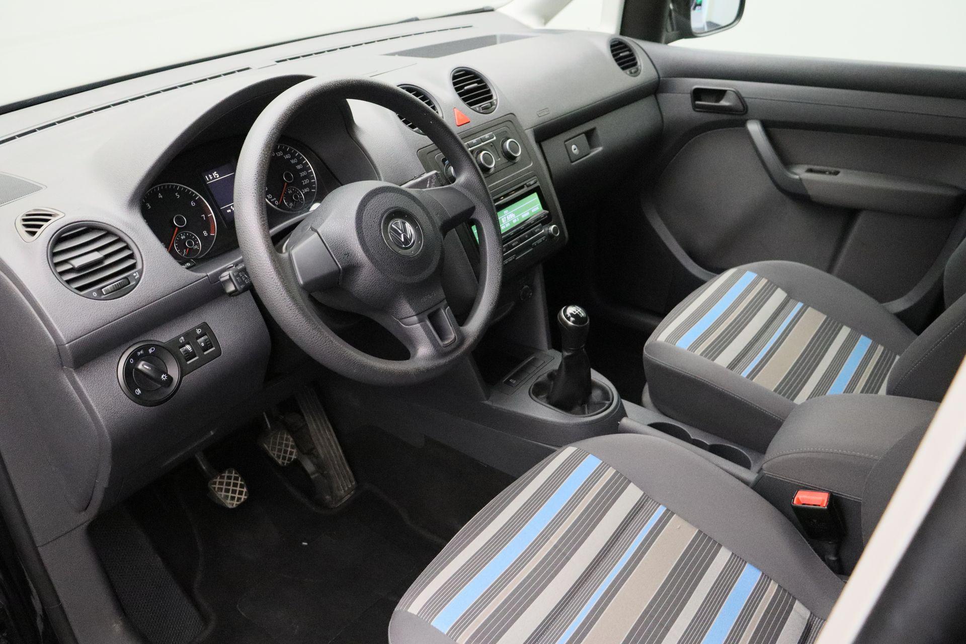 48541095-1.jpg