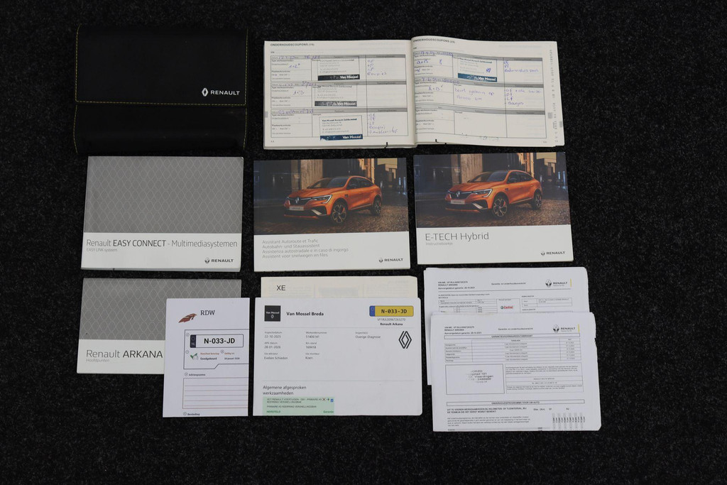 49342748-13.jpg