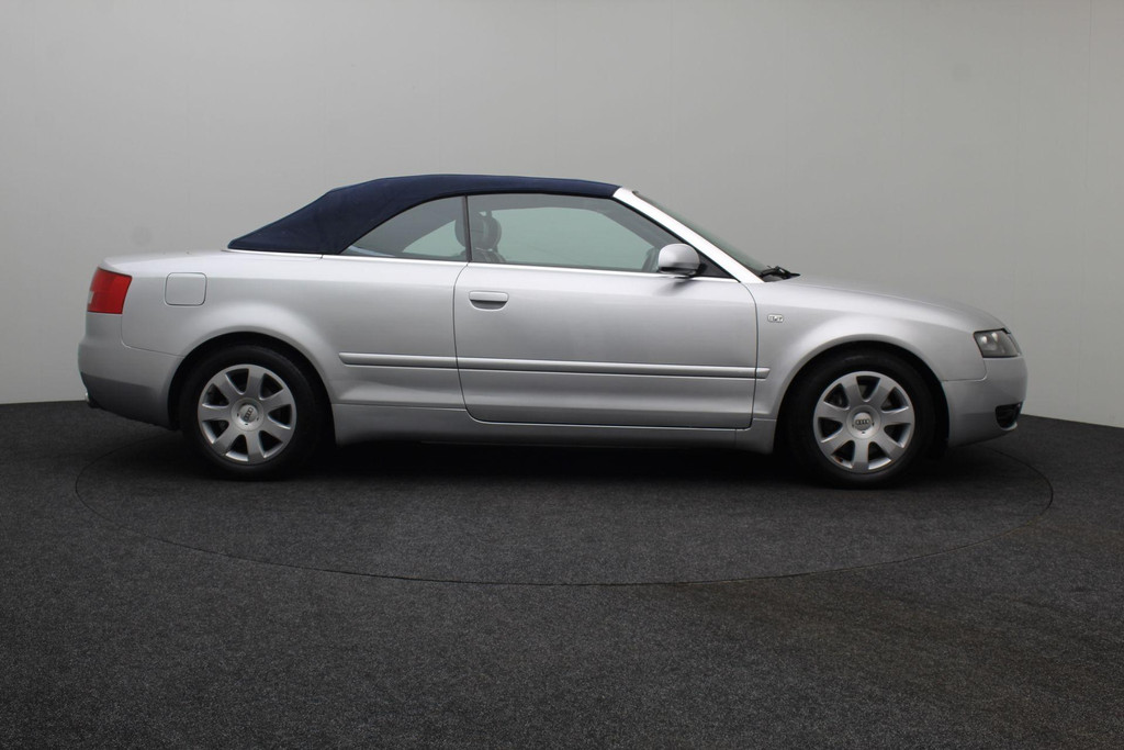 51299430-10.jpg