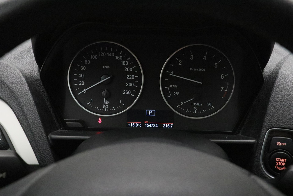 52360203-29.jpg