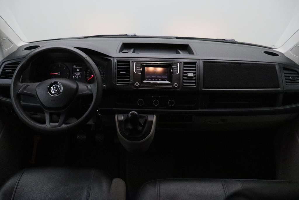 53989361-14.jpg