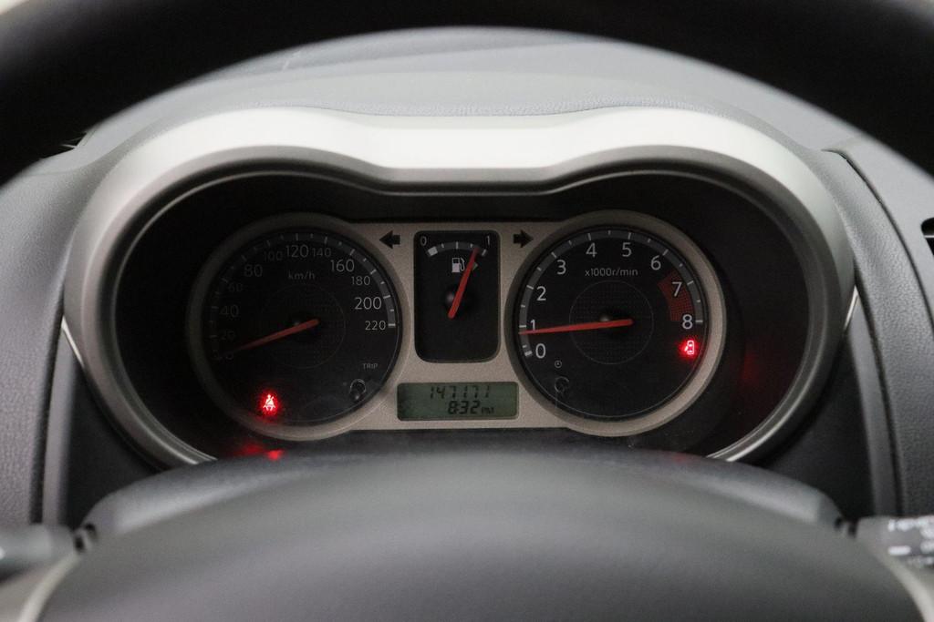 54688437-23.jpg