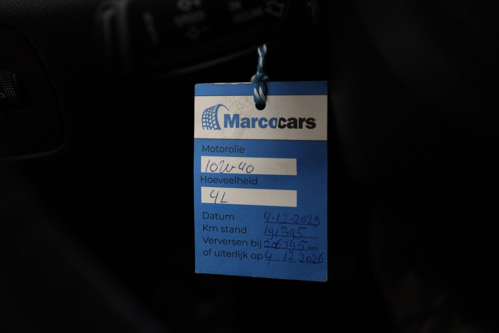 54966983-23.jpg