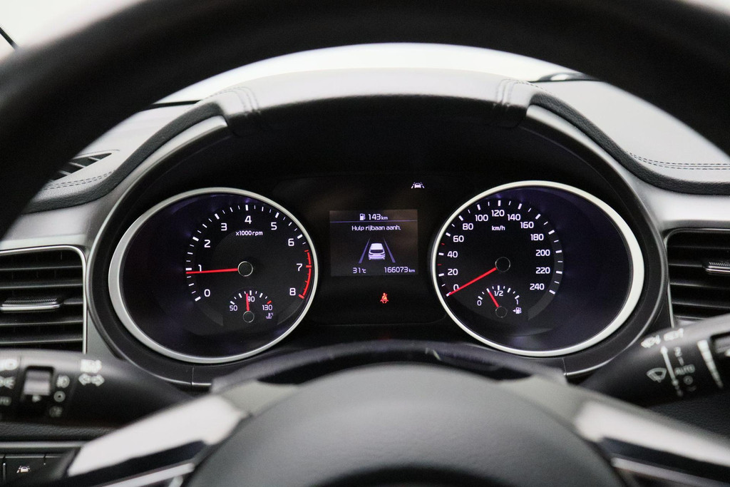 54967682-28.jpg