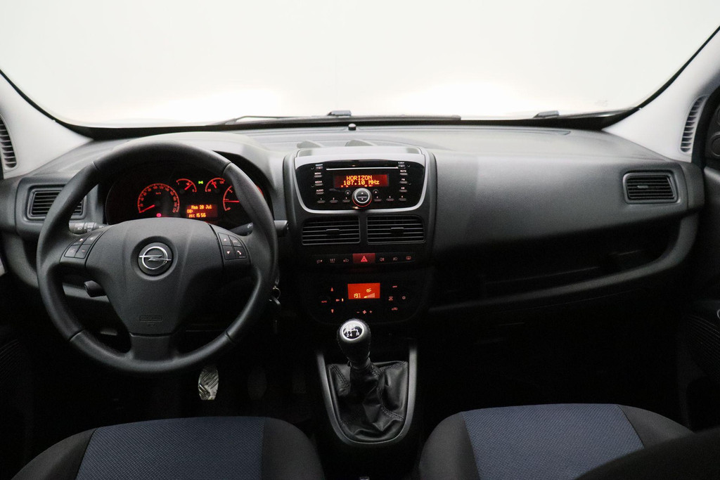 55107981-10.jpg