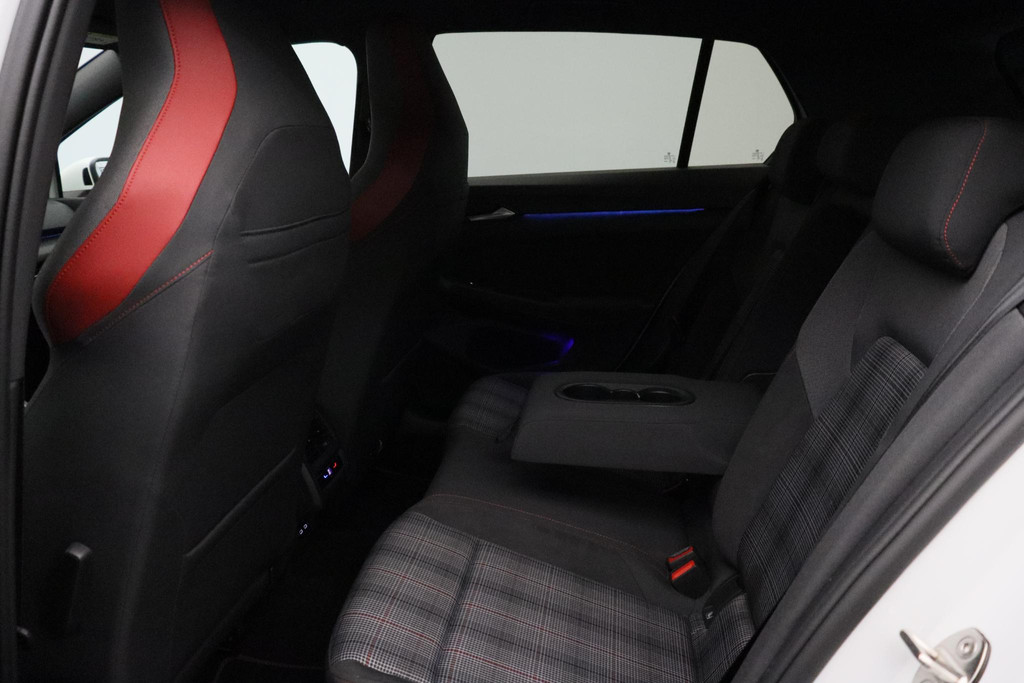 55868149-22.jpg