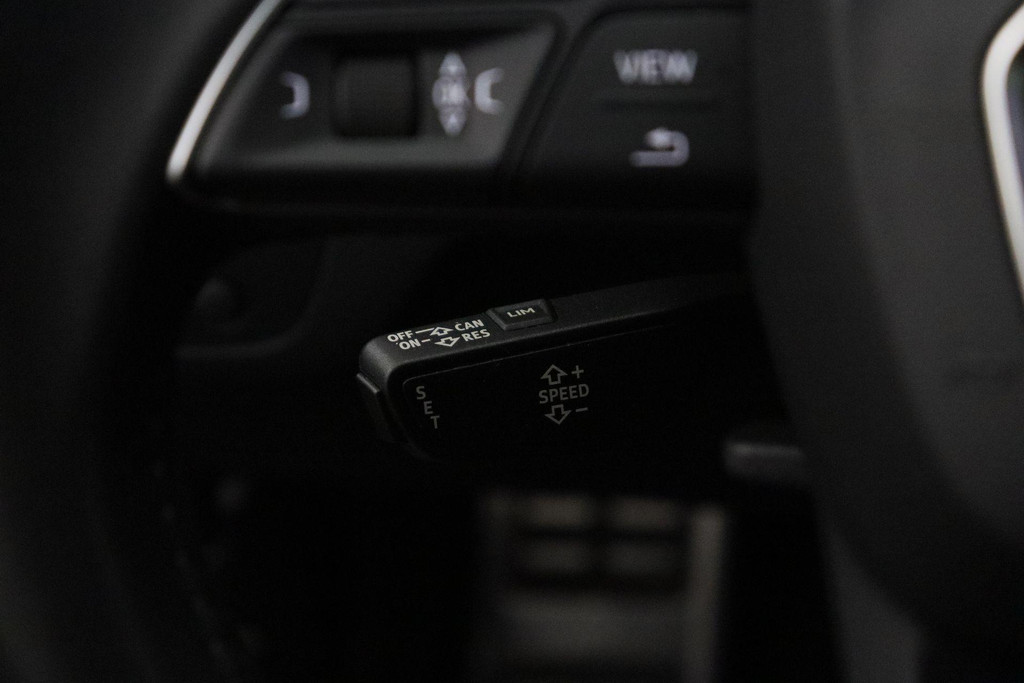 56150833-24.jpg