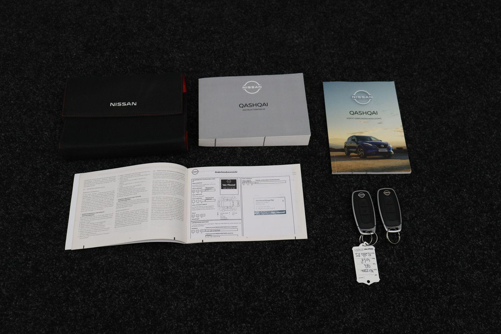 56150853-2.jpg