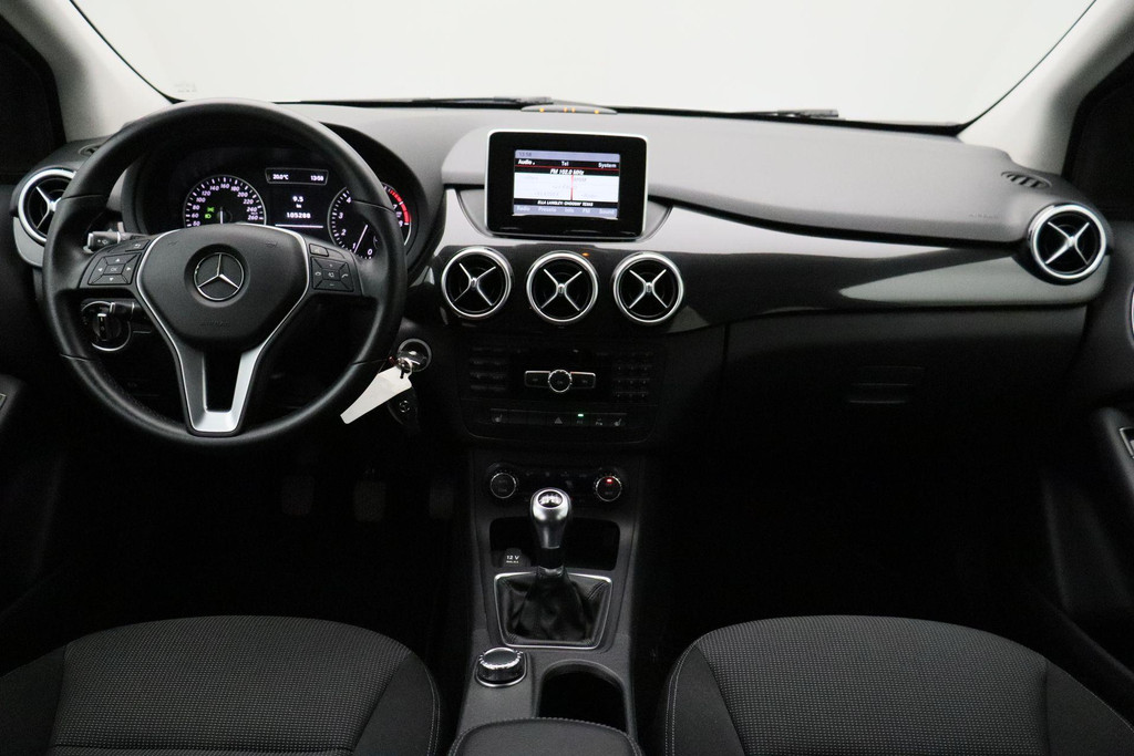 57003720-6.jpg