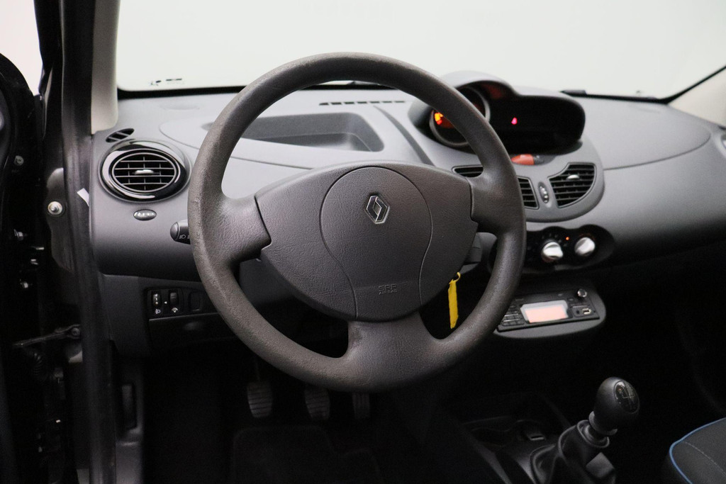 57258690-1.jpg