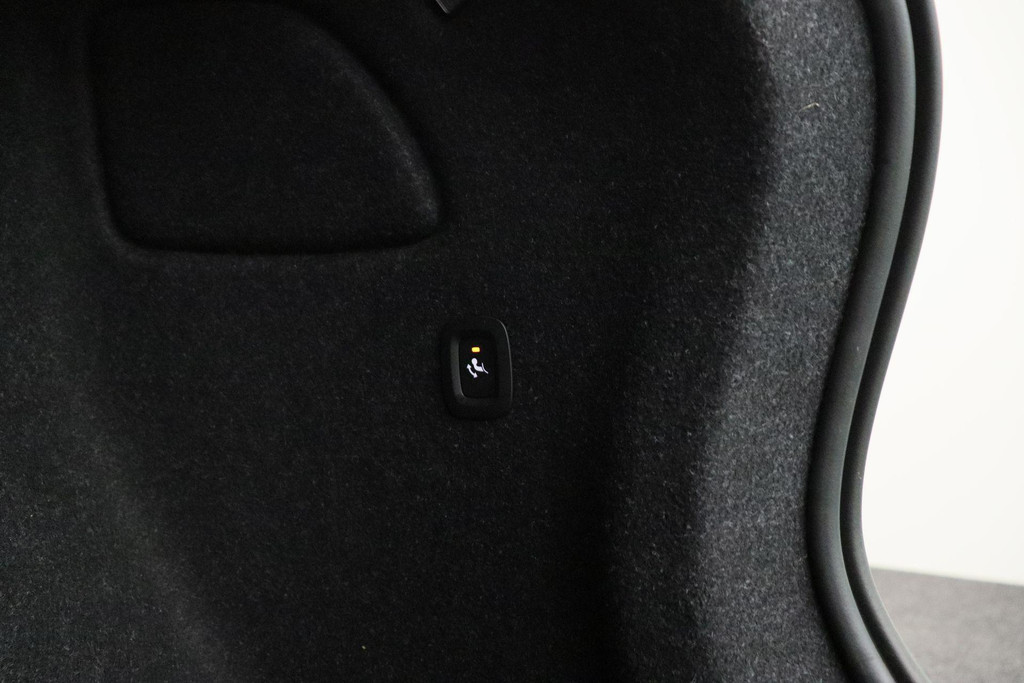57569663-23.jpg