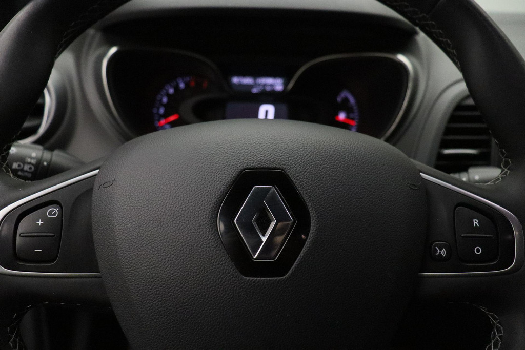 57570894-27.jpg