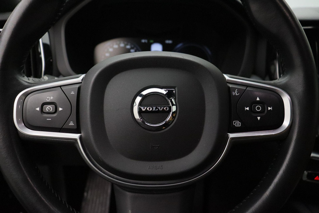 57619108-22.jpg