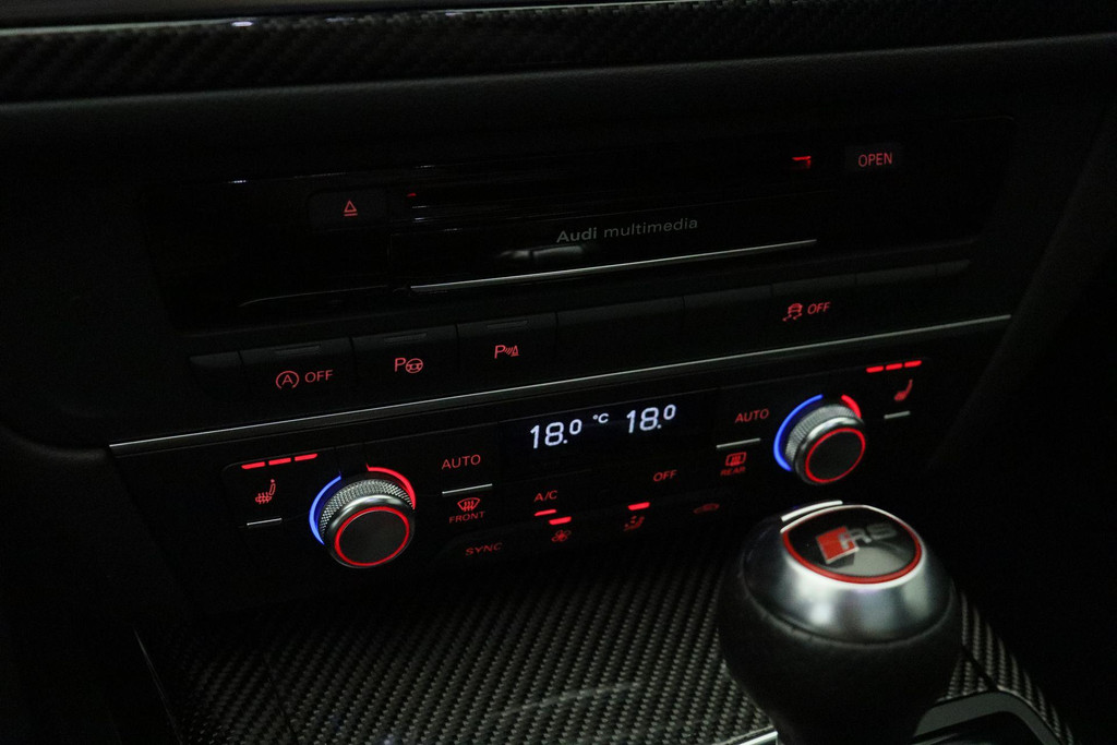 57649098-31.jpg
