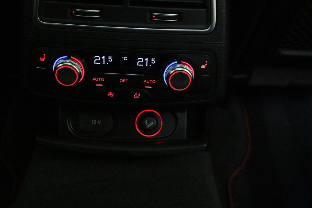 57649098-46.jpg